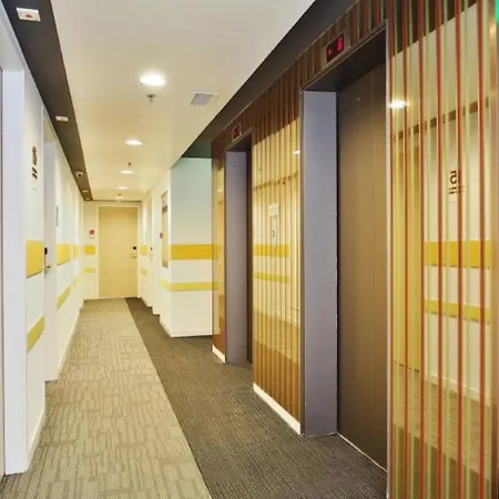 Travelodge Kowloon-3